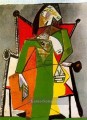 Frau sitzen dans un fauteuil 3 1941 kubist Pablo Picasso